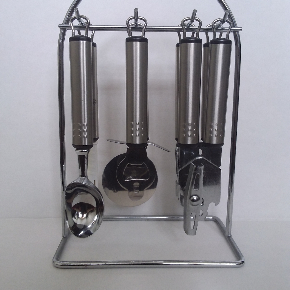 Hanging Countertop Utensil Set